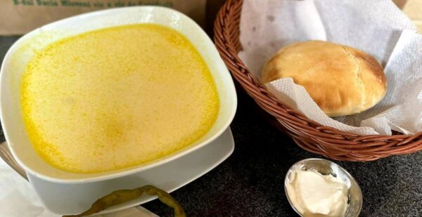 Ciorba de burta cu ardei iute si chifla pe vatra/Tripe soup with hot chili pepper and traditional oven-baked bread